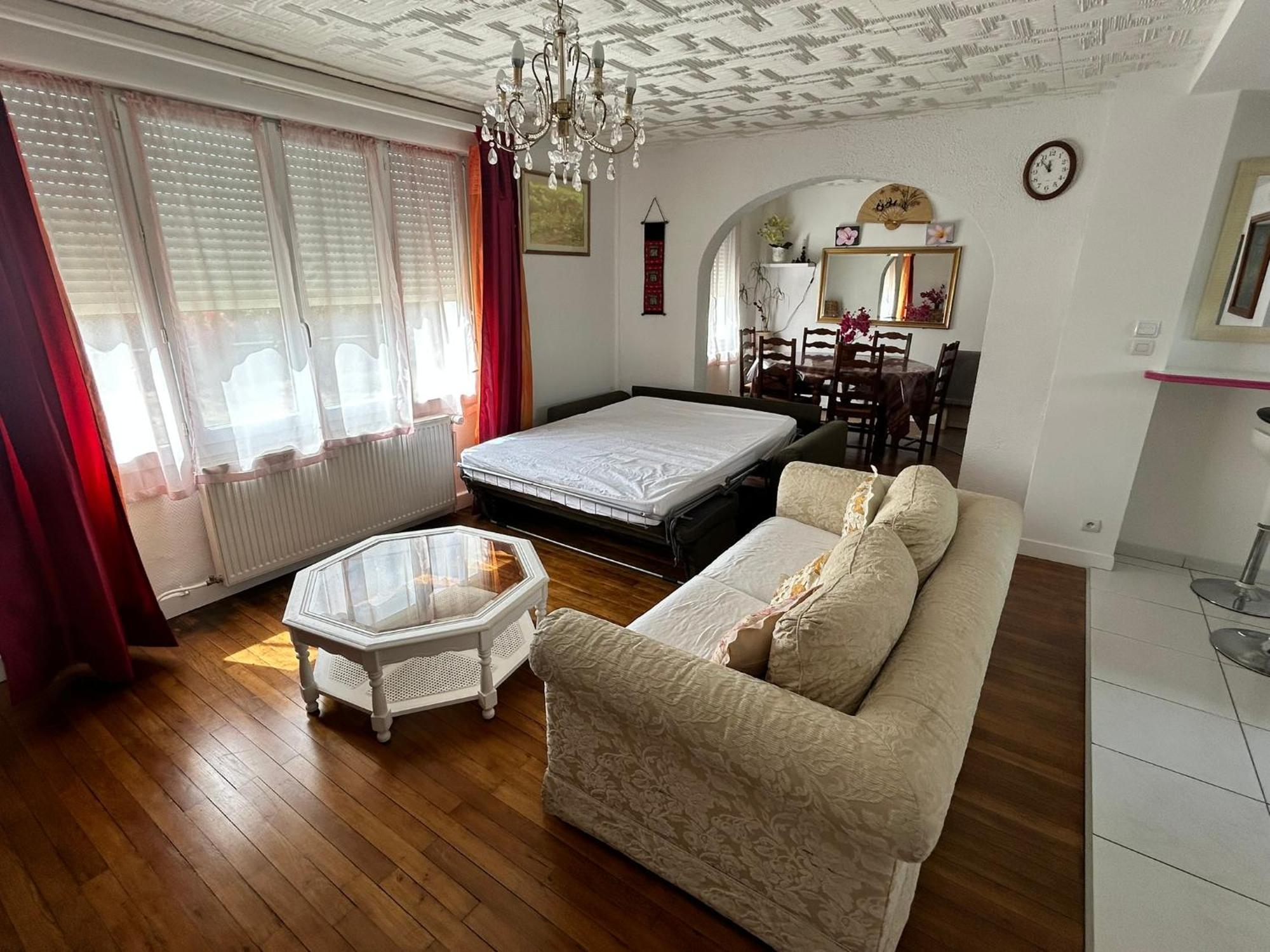 5Min Futuroscope 80M2 - 3 Chambres - Parking Prive - Wifi - Jardin Шасней дю Пуату Екстериор снимка